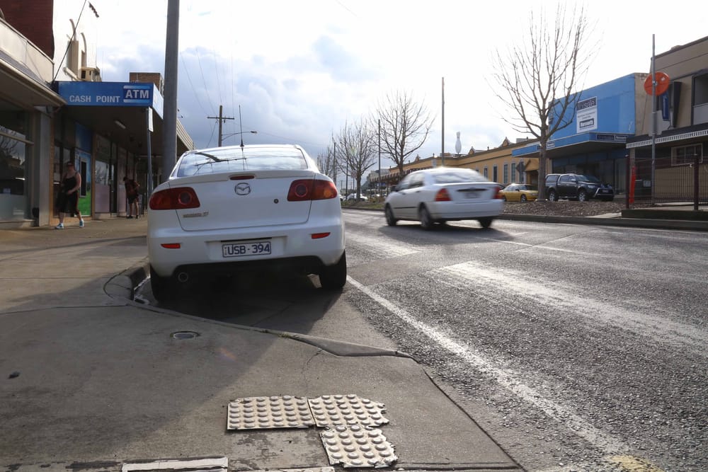 Call for pedestrian crossing in Warragul post image