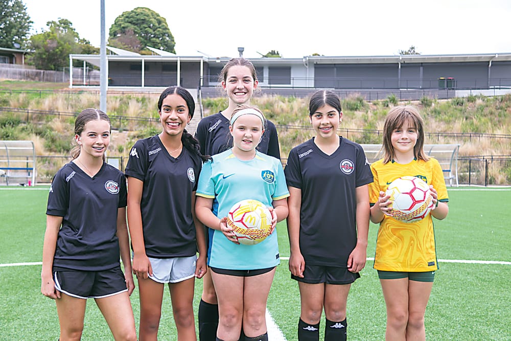 Gippy girls ready to go post image