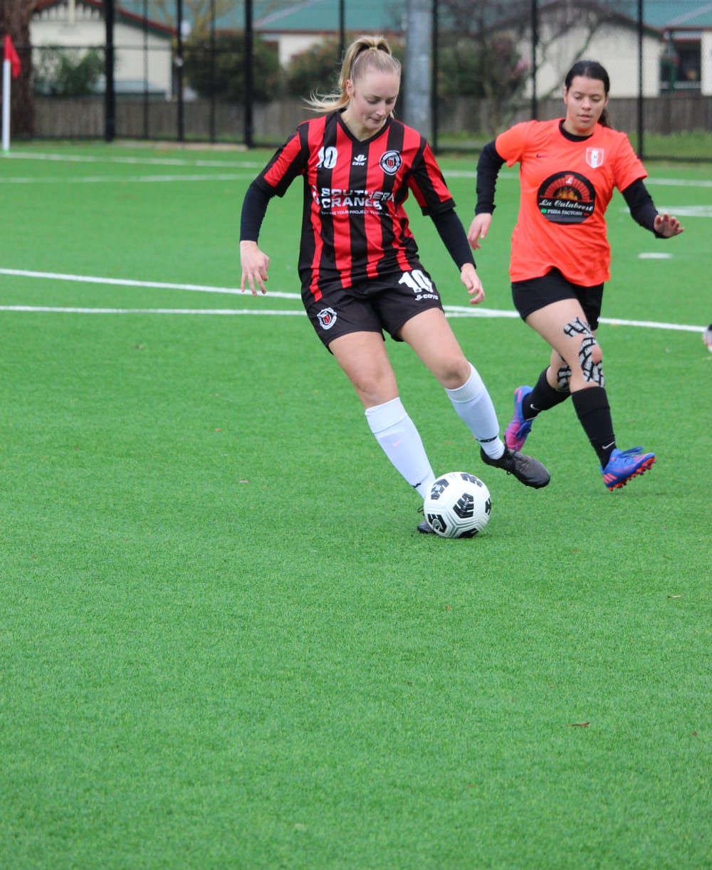 Hat-trick to Ince in big 6-0 win post image