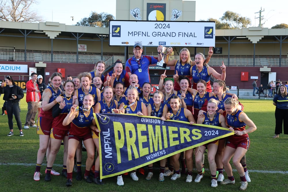 Dusties hold firm to win flag post image