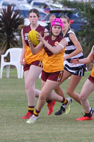 Football Girls Juniors (U14's) - Drouin Vs. Nar Nar Goon - 05.05.2024 post image