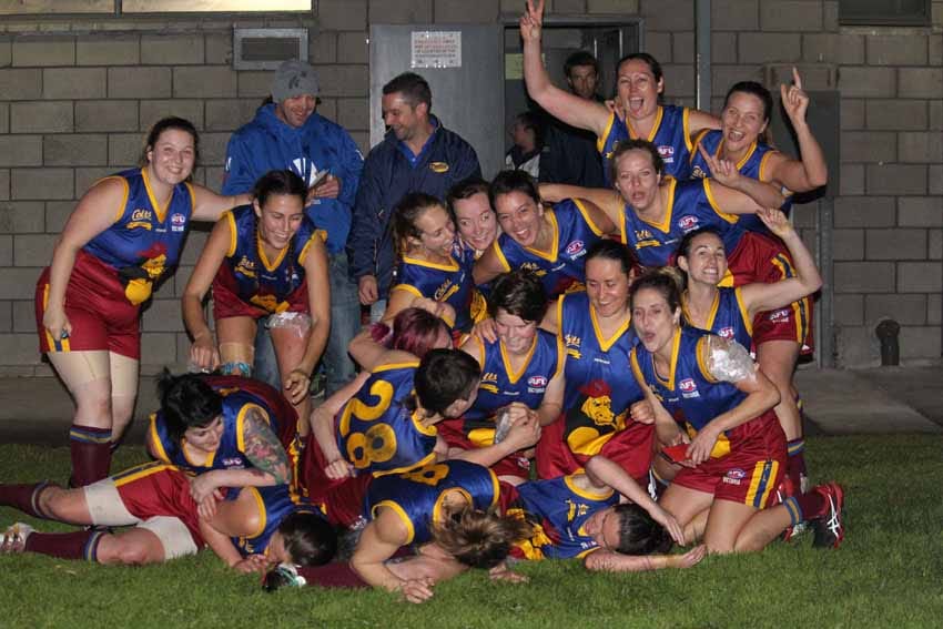 Night win for Colts post image