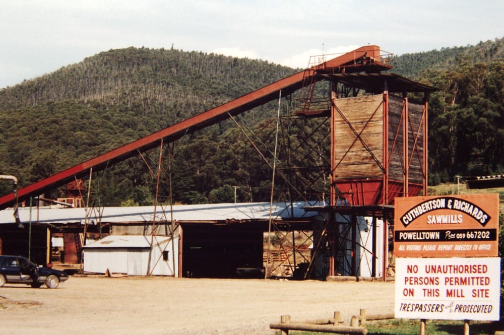 Snapshot of the past: Powelltown Mill post image