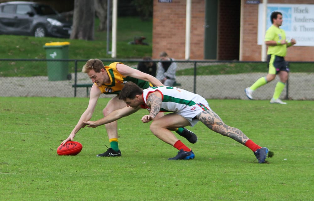 Stars struggle as Dusties delight in West Gippsland footy post image