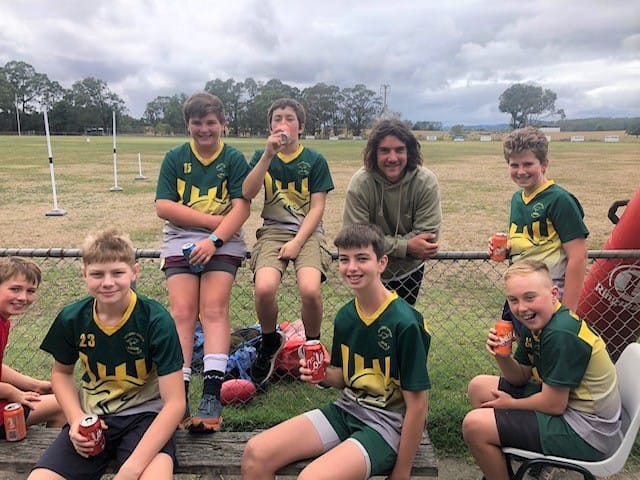 Hallora put call out for junior footballers post image