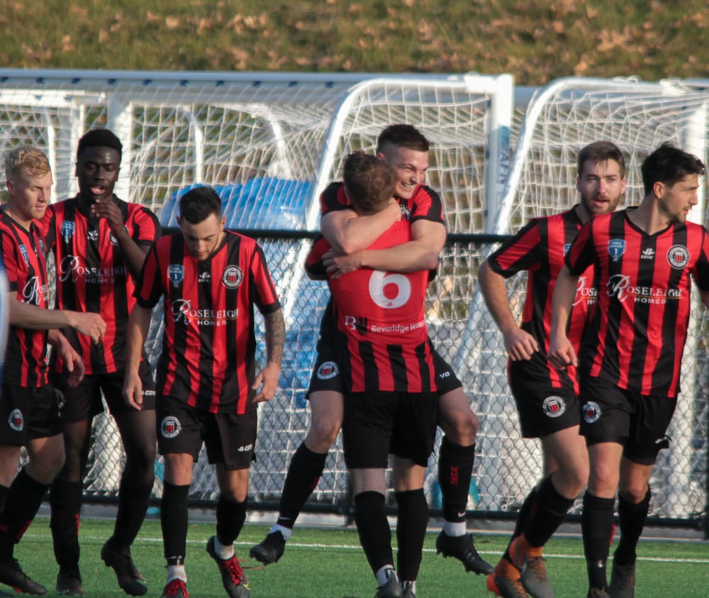 United draws in thrilling opener on new surface post image