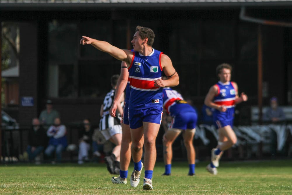 Bunyip cops Magpie mauling post image