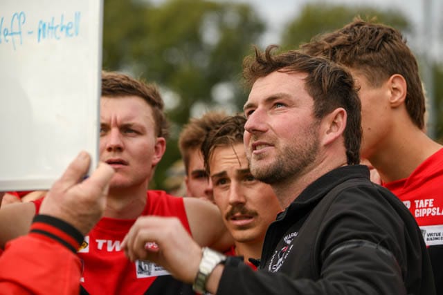 Football GL Seniors 2nd QTR - Warragul Vs. Bairnsdale - 11.05.2024 post image