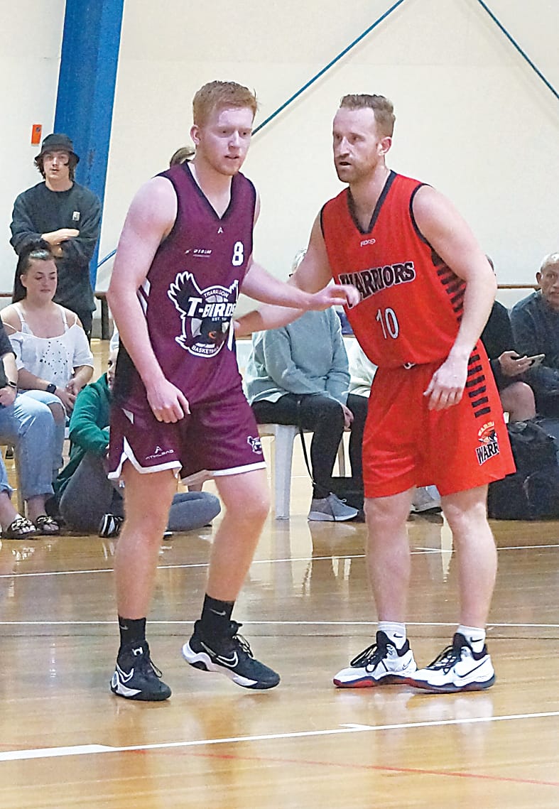 Warriors defeat T-Birds post image