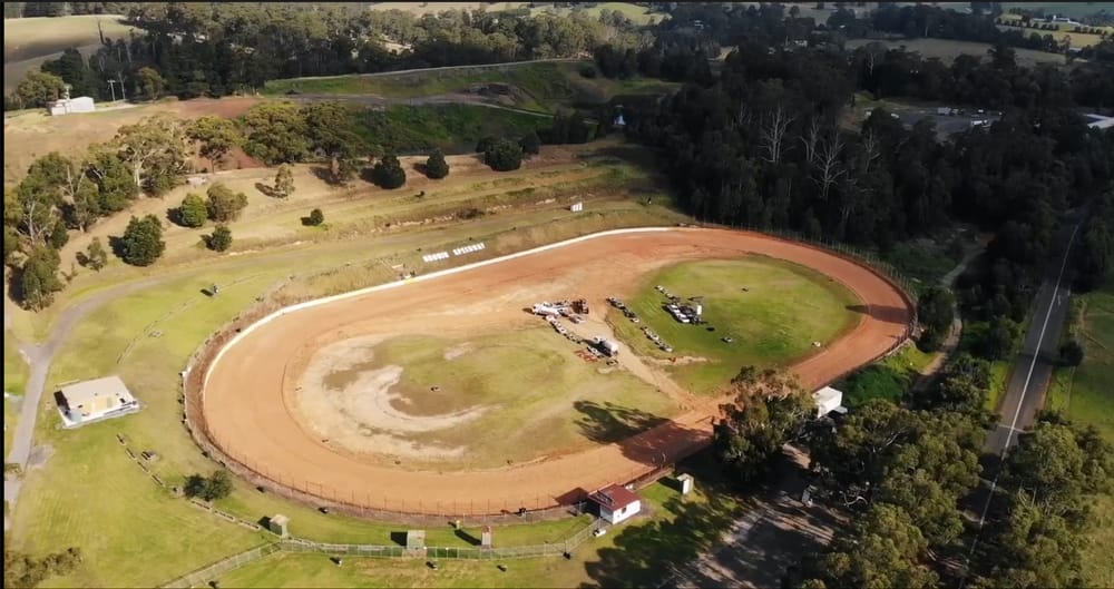 Drouin Speedway returns this weekend post image