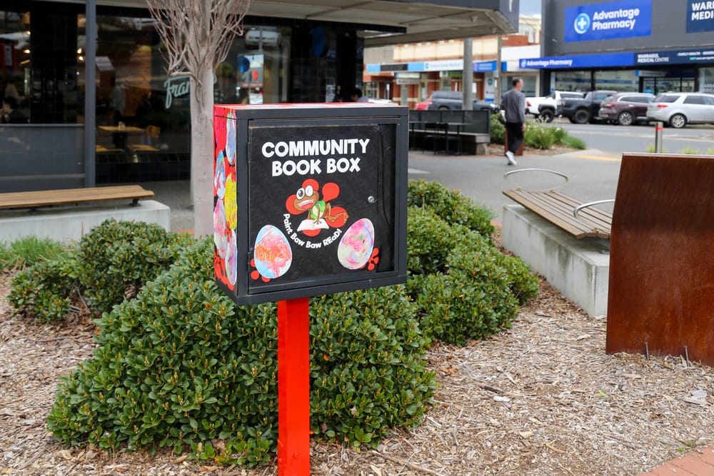 Have you seen the box full of books? post image