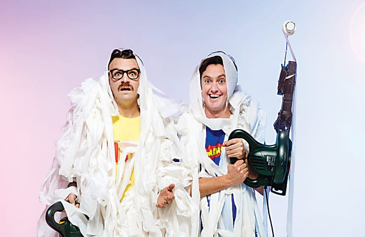 Rolling on the floor laughing at Listies post image