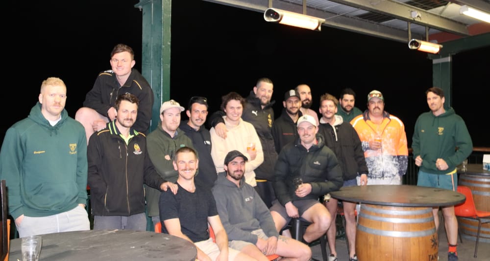 Hill End gather for last footy training as Mid Gippsland pulls pin post image