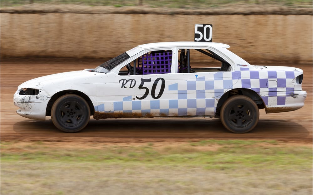 Huge wingless sprint field for Drouin Speedway this Sunday post image