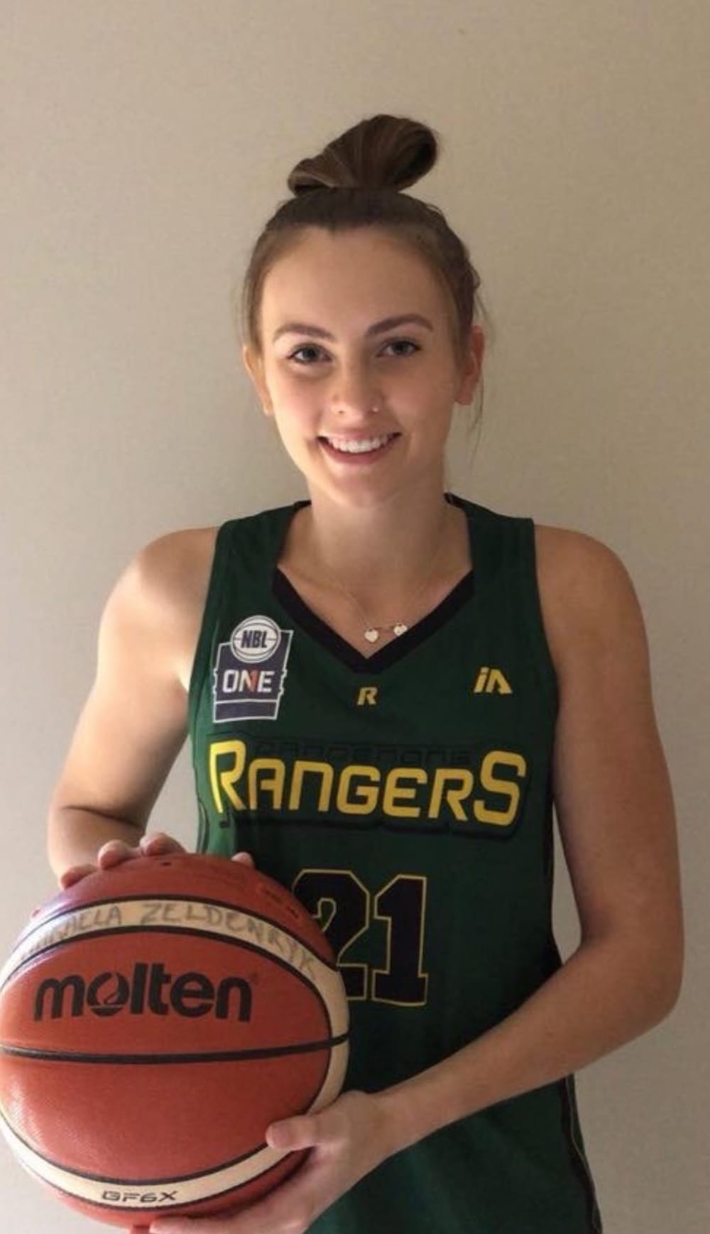 Basketball leads Makayla to college in Hawaii post image