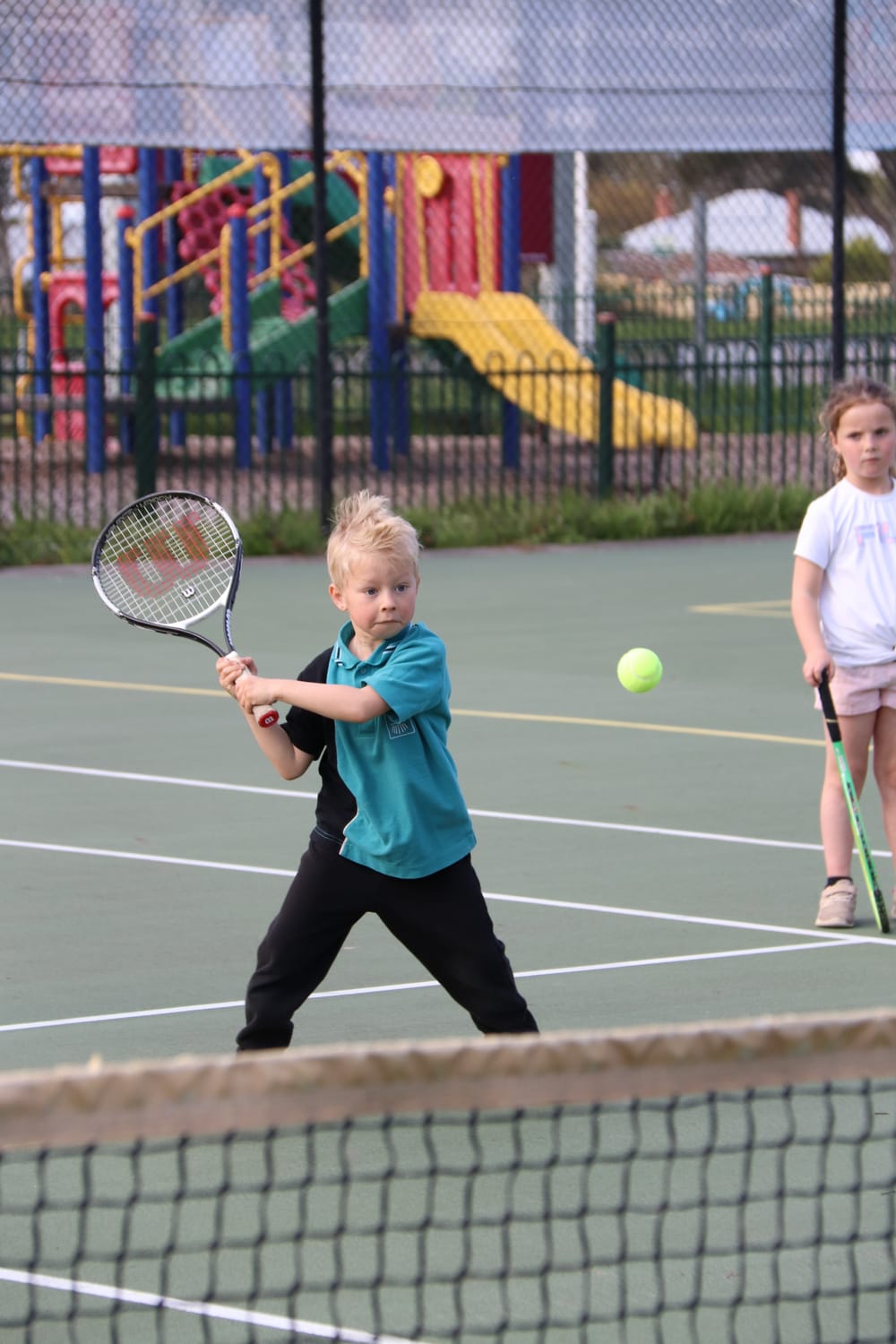 Juniors pick up a racket at Yarragon Tennis Club post image