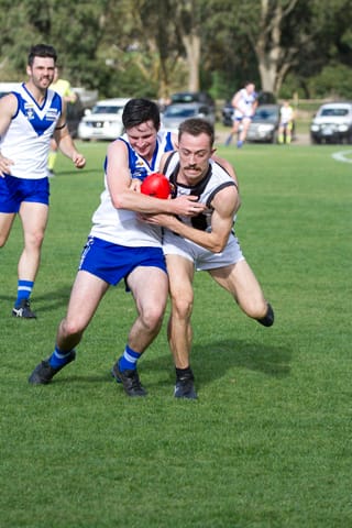 Football EDFL Seniors Neerim South Vs. Poowong - 08.05.2021 post image