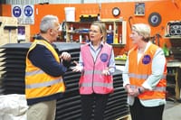 Opposition leader visits Monash post image