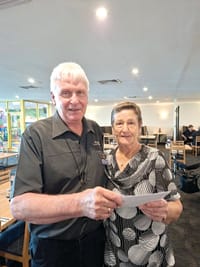 149 tee off at Drouin post image