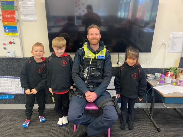 Nilma students thank first responders post image