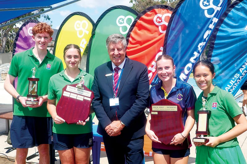 St Paul's studentsmake a splash post image